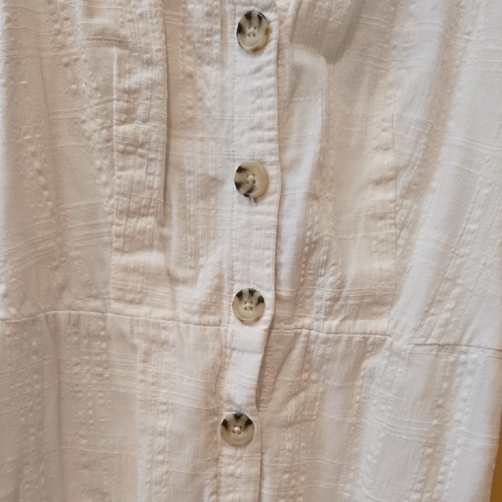 Eyeshadow White Button-Down Summer Vacation Resort Wear Sleeveless Midi Dress - Picture 4 of 6